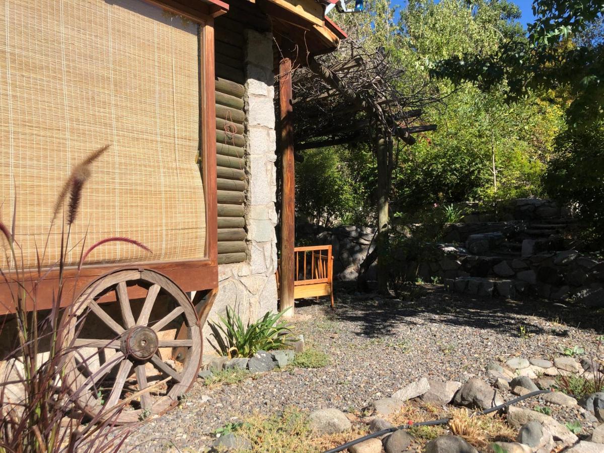 סאן חוזה דה מאייפו Casa De Montana Inmersa En Bosque Nativo מראה חיצוני תמונה